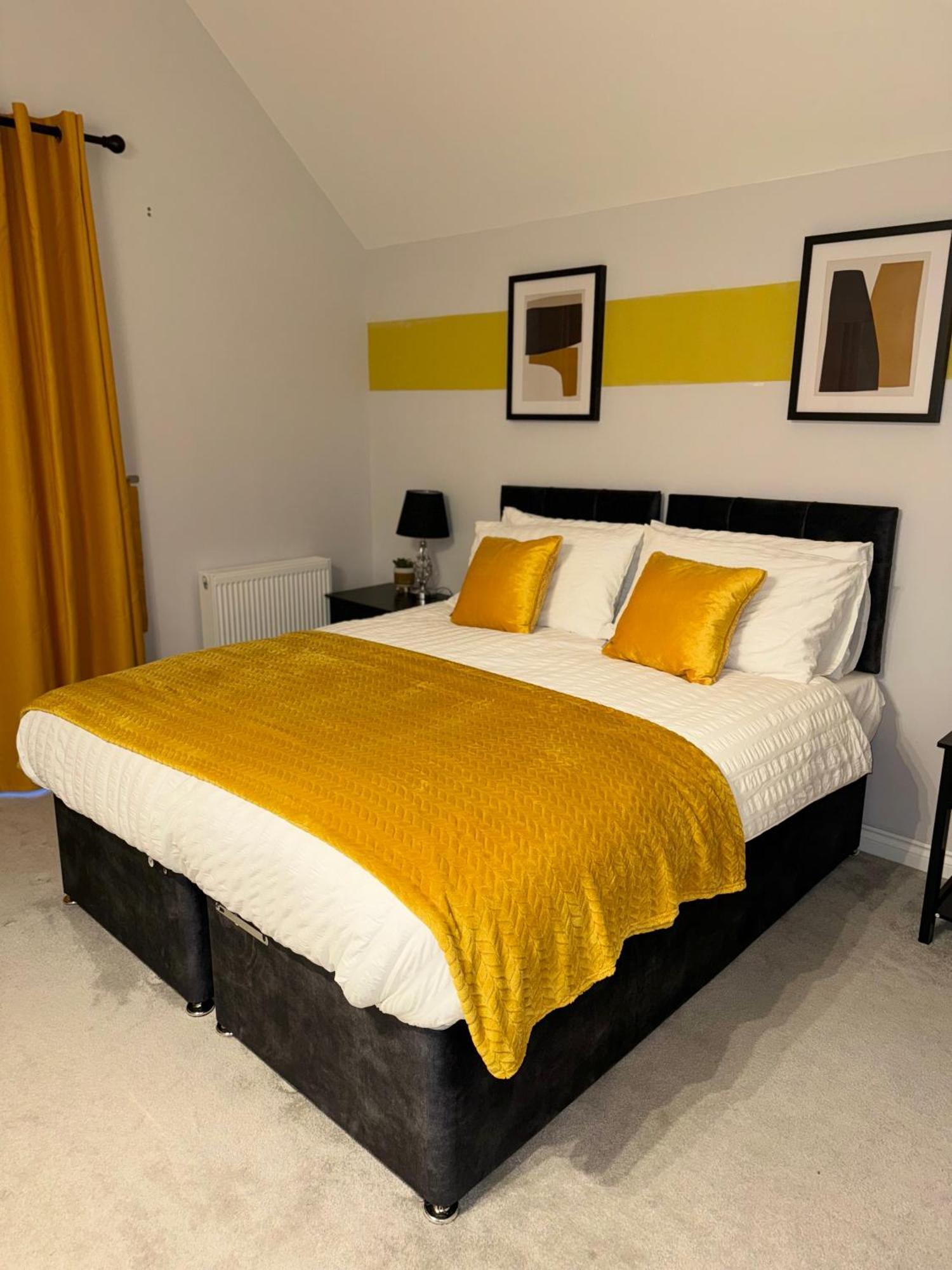 Nhs Workers And Students Haven - The Bee Hive Villa Reading Eksteriør bilde