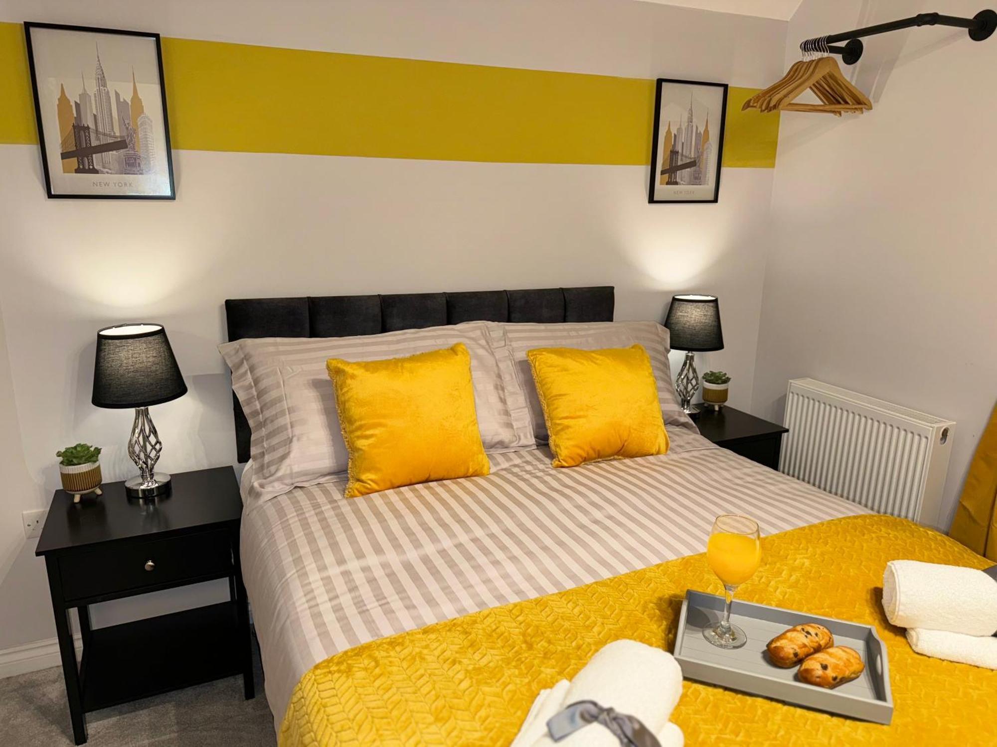 Nhs Workers And Students Haven - The Bee Hive Villa Reading Eksteriør bilde
